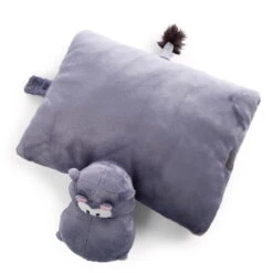 Nici 47983 Kuscheltierkissen 2in1 Nilpferd DJ Nilbert 40x30cm Wild Friends GREEN -Spielzeug Discounter 47983 04 ZA Frei 2046x2048